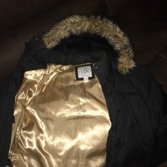 Jacket - Picture 5 of 5